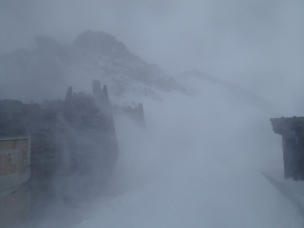 The stormy weather returned, sending us back into the  Camp Muir storm bunkers 